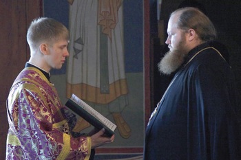 За всенощным бдением в Покровском храме Новоспасского ставропигиального мужского монастыря