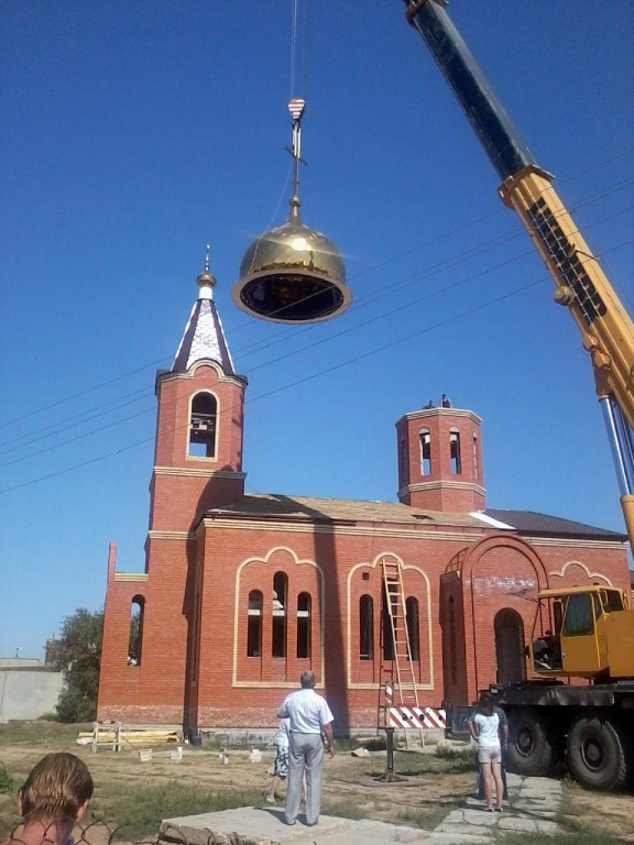 Установка куполов на храм Установка куполов на храм