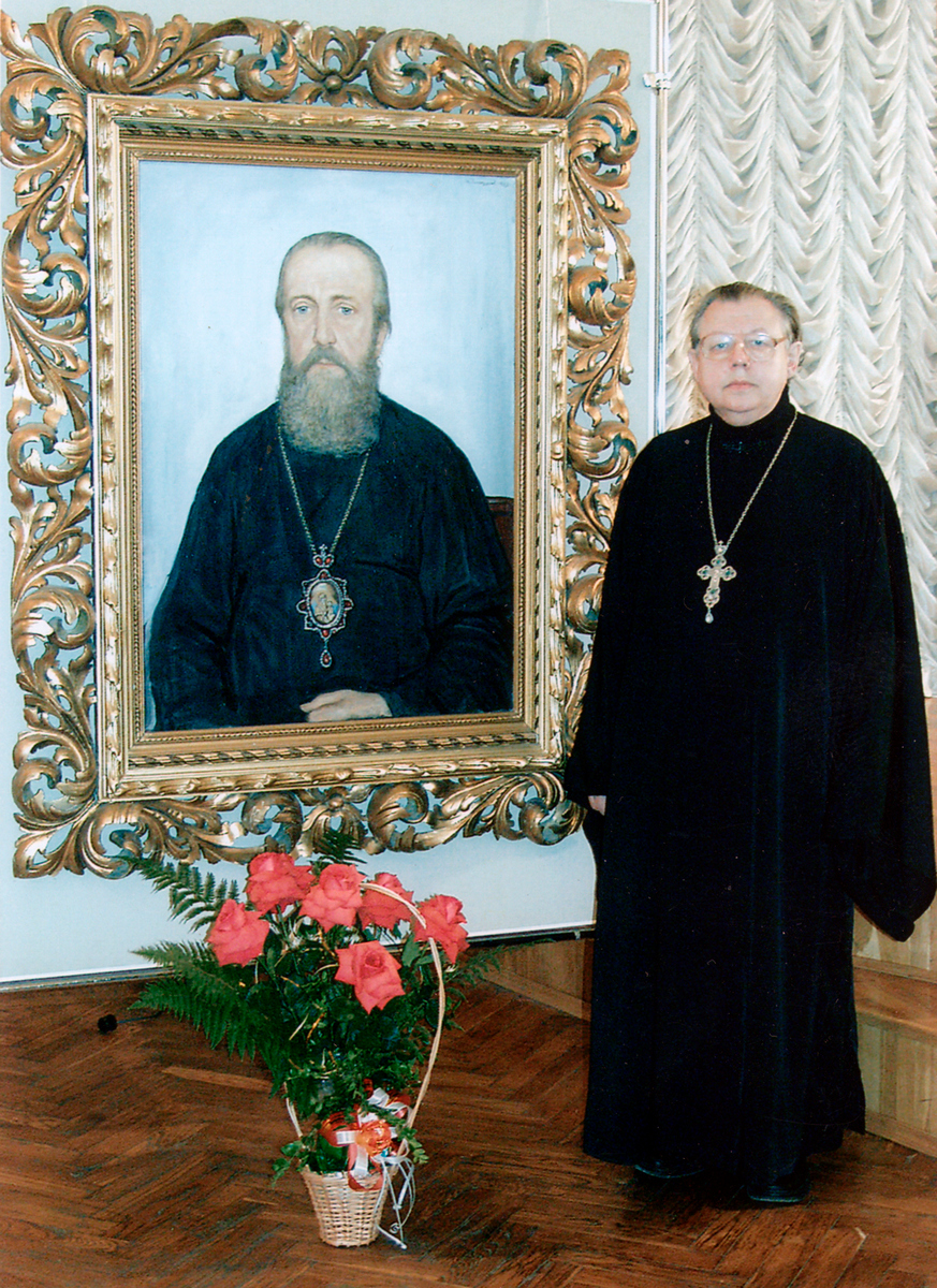 У портрета Владыки Пимена