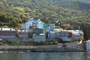 Русский на Афоне Свято-Пантелеимонов монастырь
