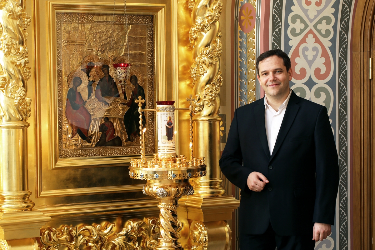 Регент Архиерейского хора Александр Занорин