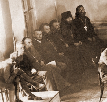 Саратовский епархиальный совет на скамье подсудимых. 1918 год.
