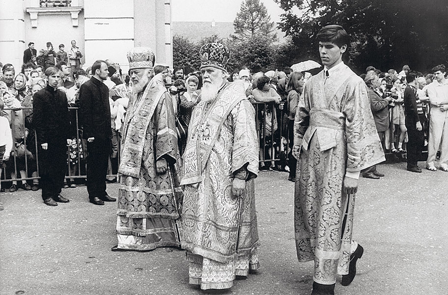 Слева направо: митрополит Владимир (Сабодан), митрополит Филарет (Денисенко), Сергий Писанюк