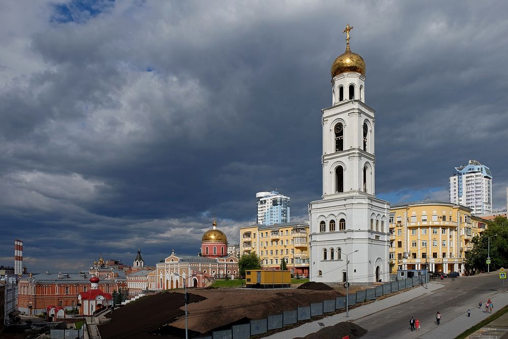 Колокольня Иверского женского монастыря в Самаре