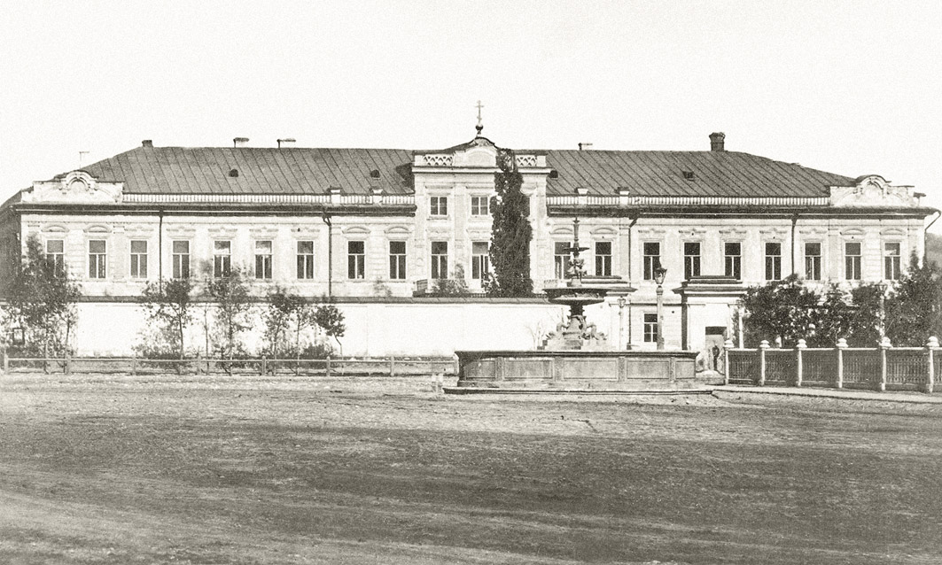 Архиерейский дом в Саратове. Фото Ушакова, начало 1880-х годов