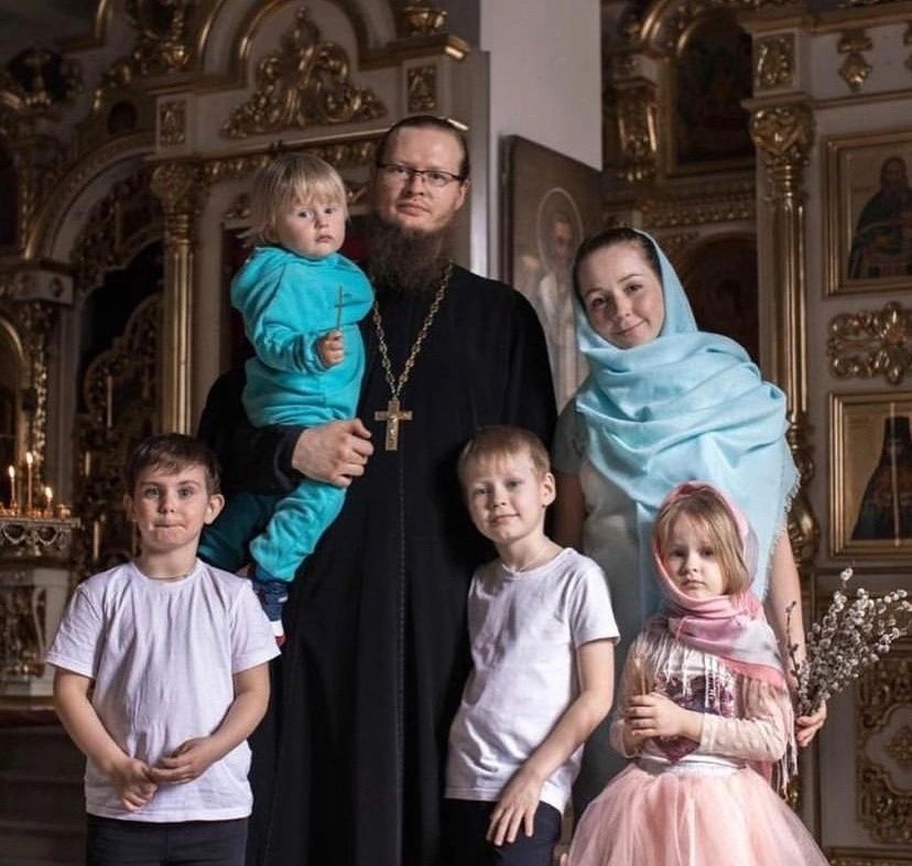 Анастасия Сивоплясова с семьей