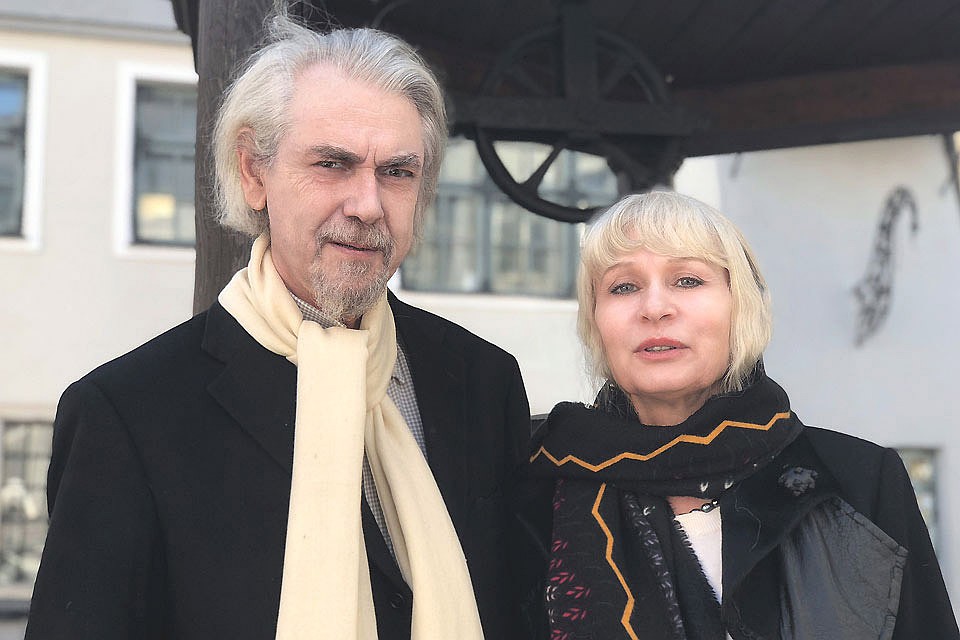 Олеся Николаева и протоиерей Владимир Вигилянский Олеся Николаева и протоиерей Владимир Вигилянский