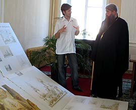 Епископу Лонгину были представлены два дипломных проекта выпускников архитектурно-строительного факультета СГТУ