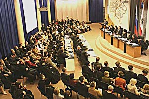 В рамках миссионерского форума ПФО состоялось заседание круглого стола «Церковь, общество, власть: пути сотрудничества»