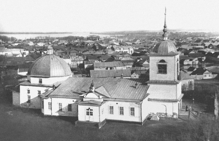 «Старый» Иоанно­Предтеченский собор г. Пугачёва. С сайта www.pg4.ru