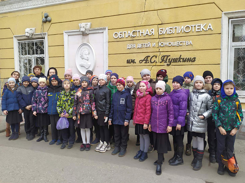 Священник Дмитрий Васильев с матушкой Ириной