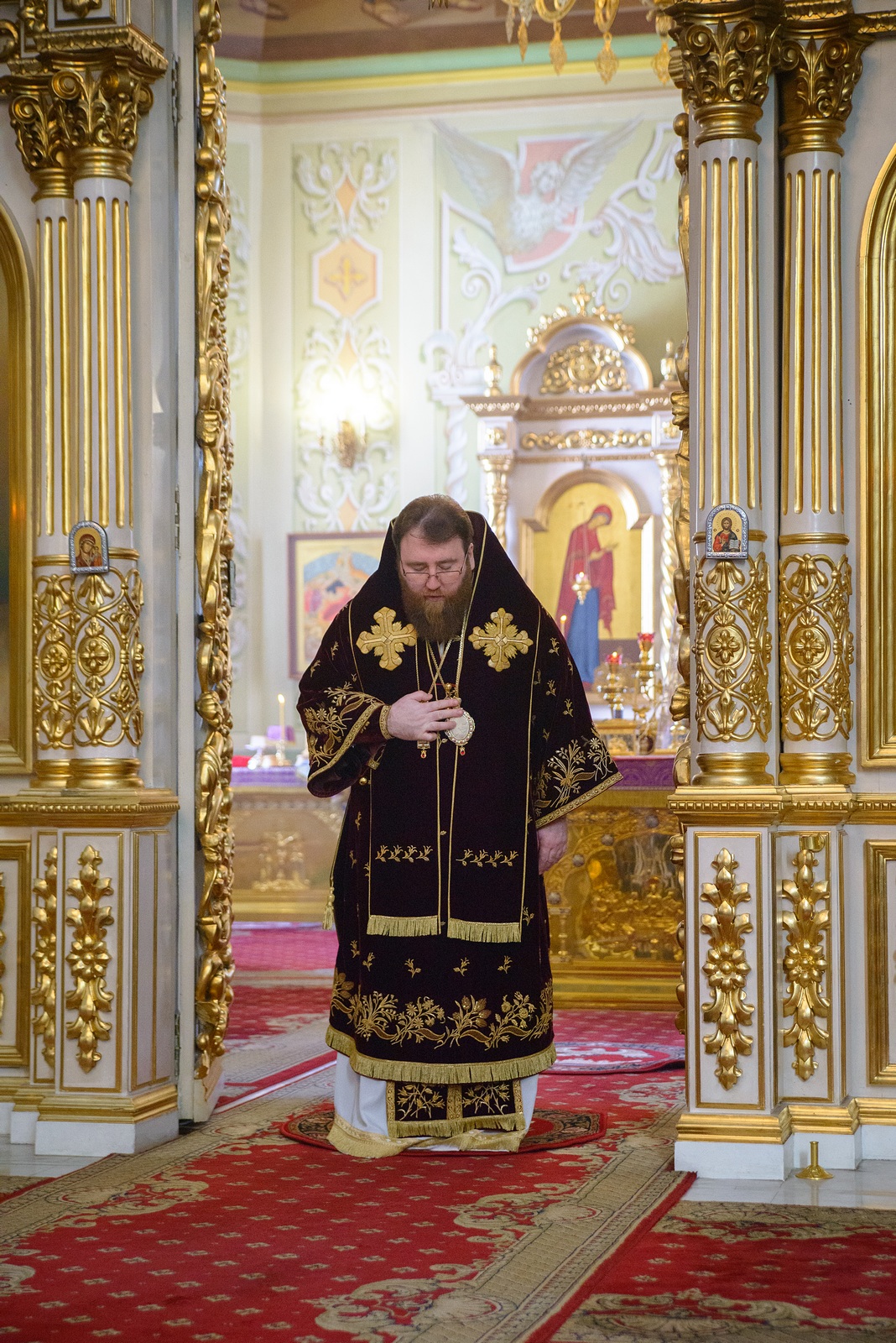 Молебен на могиле приснопамятного Владыки Вениамина (Милова)