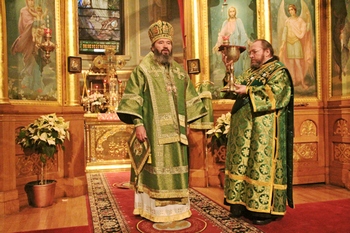 Архиепископ Наро-Фоминский Юстиниан, викарии Восточно-Американской епархии РПЦЗ Епископ Мейфилдский Георгий и Епископ Манхеттенский Иероним Архиепископ Наро-Фоминский Юстиниан, викарии Восточно-Американской епархии РПЦЗ Епископ Мейфилдский Георгий и Епископ Манхеттенский Иероним
