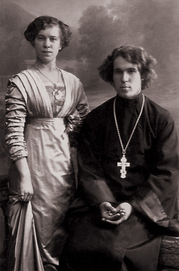 Священник Александр Малиновский с супругой. Ок. 1915 г.