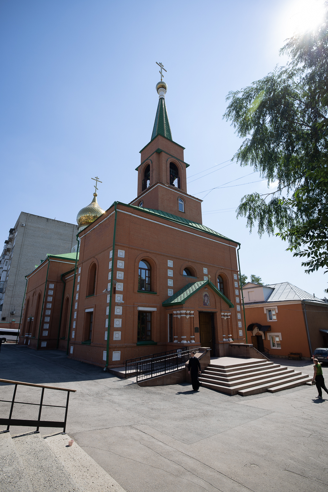 Церковь во имя Казанской иконы Божией Матери в Саратове, на Улешах