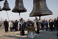 Освящена малая звонница храма во имя Трех Святителей