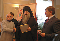 15 января в зале собраний Покровского храма прошло награждение победителей первого конкурса для журналистов светских СМИ на премию памяти В. Боровицкого