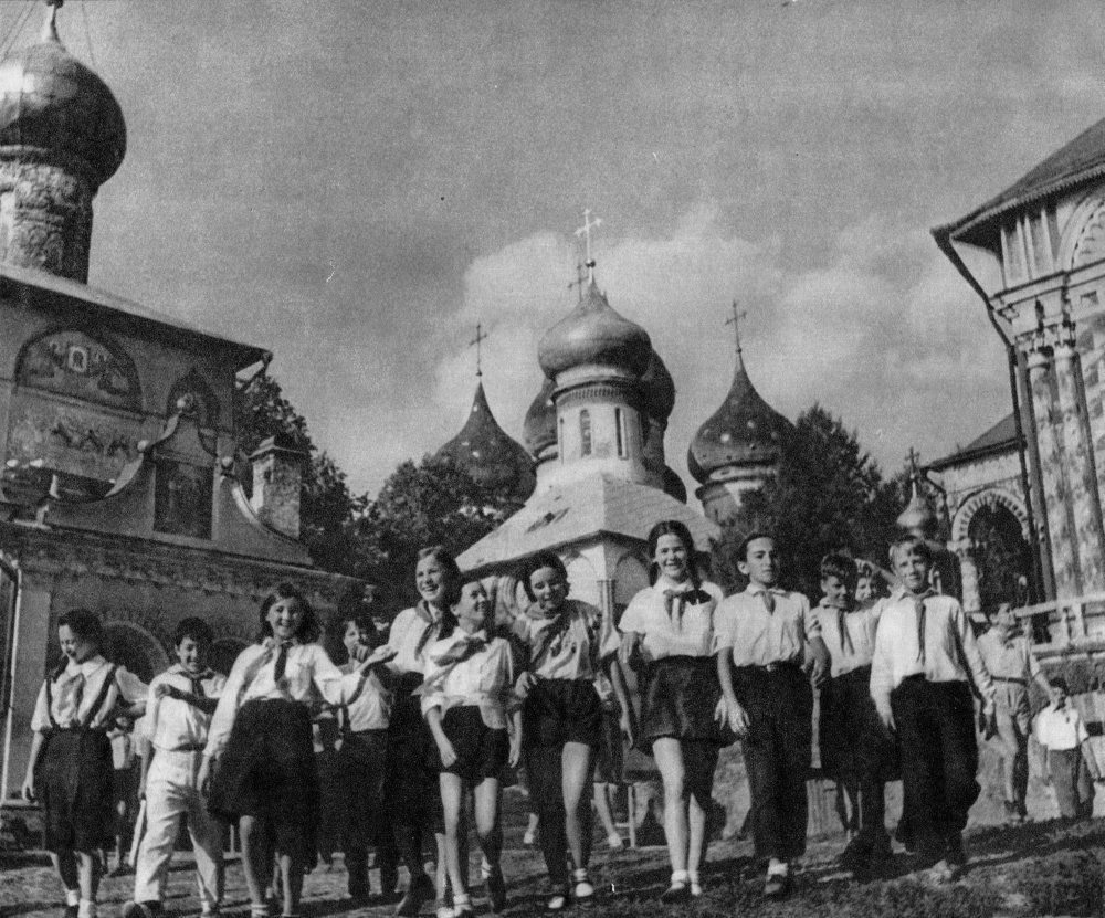 Троице-Сергиева лавра в советские годы