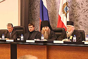 В рамках миссионерского форума ПФО состоялось заседание круглого стола «Церковь, общество, власть: пути сотрудничества»