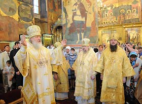 В день памяти святителя Филиппа, митрополита Московского, Святейший Патриарх Кирилл совершил праздничное богослужение в Успенском соборе Московского Кремля