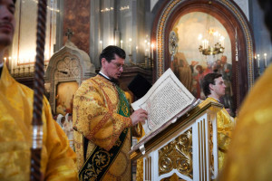 Митрополит Игнатий принял участие в Божественной литургии и торжествах в день тезоименитства Святейшего Патриарха Кирилла