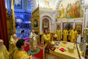 Митрополит Игнатий принял участие в Божественной литургии и торжествах в день тезоименитства Святейшего Патриарха Кирилла