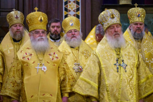 Митрополит Игнатий принял участие в Божественной литургии и торжествах в день тезоименитства Святейшего Патриарха Кирилла