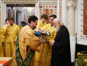 Митрополит Игнатий принял участие в Божественной литургии и торжествах в день тезоименитства Святейшего Патриарха Кирилла