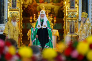 Митрополит Игнатий принял участие в Божественной литургии и торжествах в день тезоименитства Святейшего Патриарха Кирилла