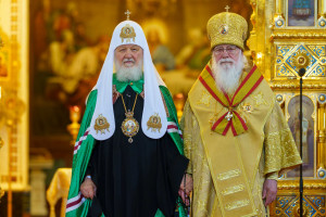 Митрополит Игнатий принял участие в Божественной литургии и торжествах в день тезоименитства Святейшего Патриарха Кирилла