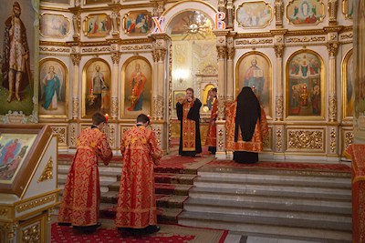 Митрополит Игнатий совершил всенощное бдение в Покровском соборе г. Саратова