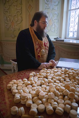 Митрополит Игнатий совершил всенощное бдение в Покровском соборе г. Саратова