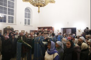 Божественная литургия в Свято-Введенском храме г. Саратова