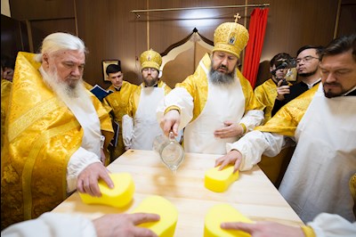 Митрополит Игнатий и Епископ Варфоломей совершили чин Великого освящения храма в честь Казанской иконы Божьей Матери села Большая Сакма