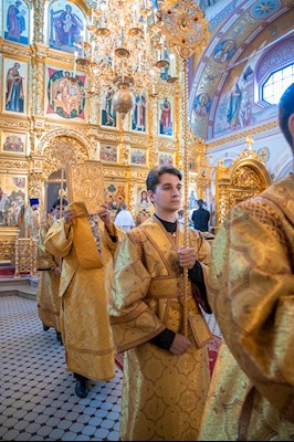 Неделя 3-я по Пятидесятнице. Литургия. Малый вход. Свято-Троицкий кафедральный собор города Саратова (11.07.2021)