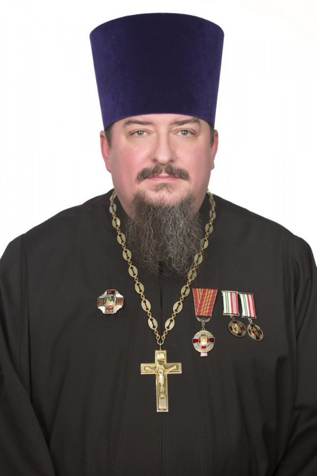 Иерей Виктор Копырин