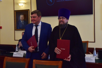Подписано соглашение между семинарией и медицинским университетом