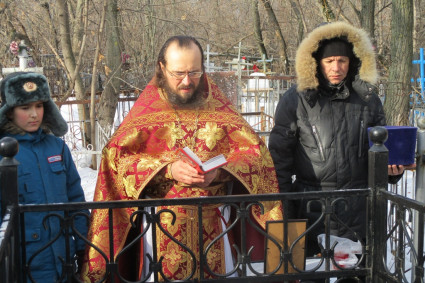 На Воскресенском кладбище совершена лития по жертвам «красного террора»