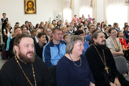 День учителя в Покровской православной гимназии Саратова