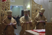 Божественная литургия в храме во имя святого апостола и евангелиста Иоанна Богослова Саратова