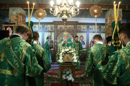 Божественная литургия в храме во имя преподобного Сергия Радонежского г.Саратова