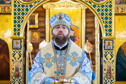 Митрополит Игнатий совершил Божественную литургию в Сретенском храме г. Саратова