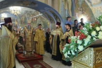 Всенощное бдение в Свято-Троицком соборе Саратова