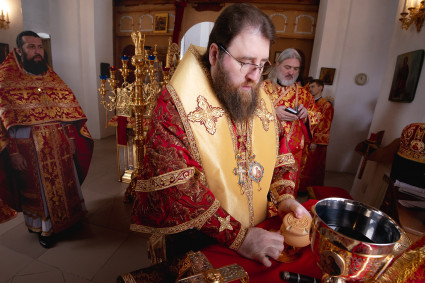 Митрополит Игнатий совершил Божественную литургию в храме Покрова Пресвятой Богородицы с. Балтай
