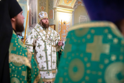 Митрополит Игнатий совершил всенощное бдение в Покровском соборе г. Саратова