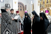 Литургия Преждеосвященных Даров в Свято-Алексиевском женском монастыре Саратова