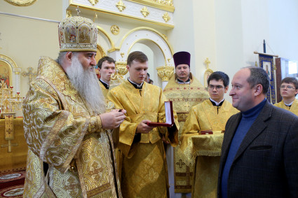Чин Великого освящения и Божественная литургия в храме во имя святого пророка Илии поселка Сенной Вольского района