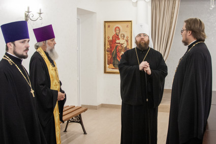 Митрополит Игнатий совершил поездку по храмам Центрального благочиния