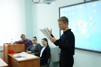 В рамках проекта «Молодежь. Общество. Будущее» прошло заседание секции для школьников