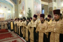 Великая Рождественская вечерня в храме в честь Покрова Божией Матери Саратова